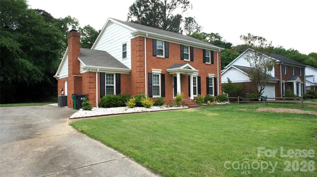 10000 Ridgemore Drive Charlotte NC 28277