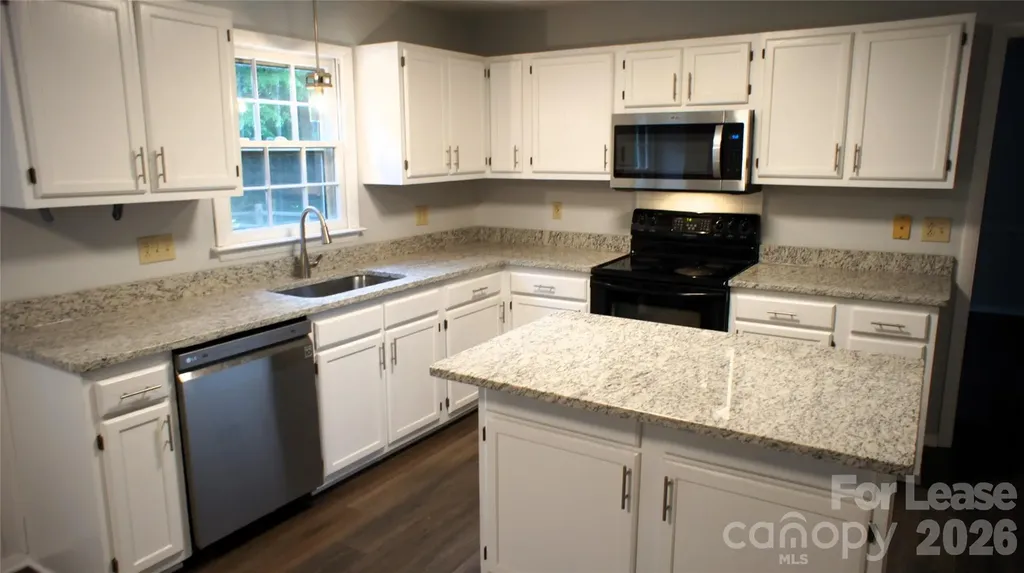 10000 Ridgemore Drive Charlotte NC 28277