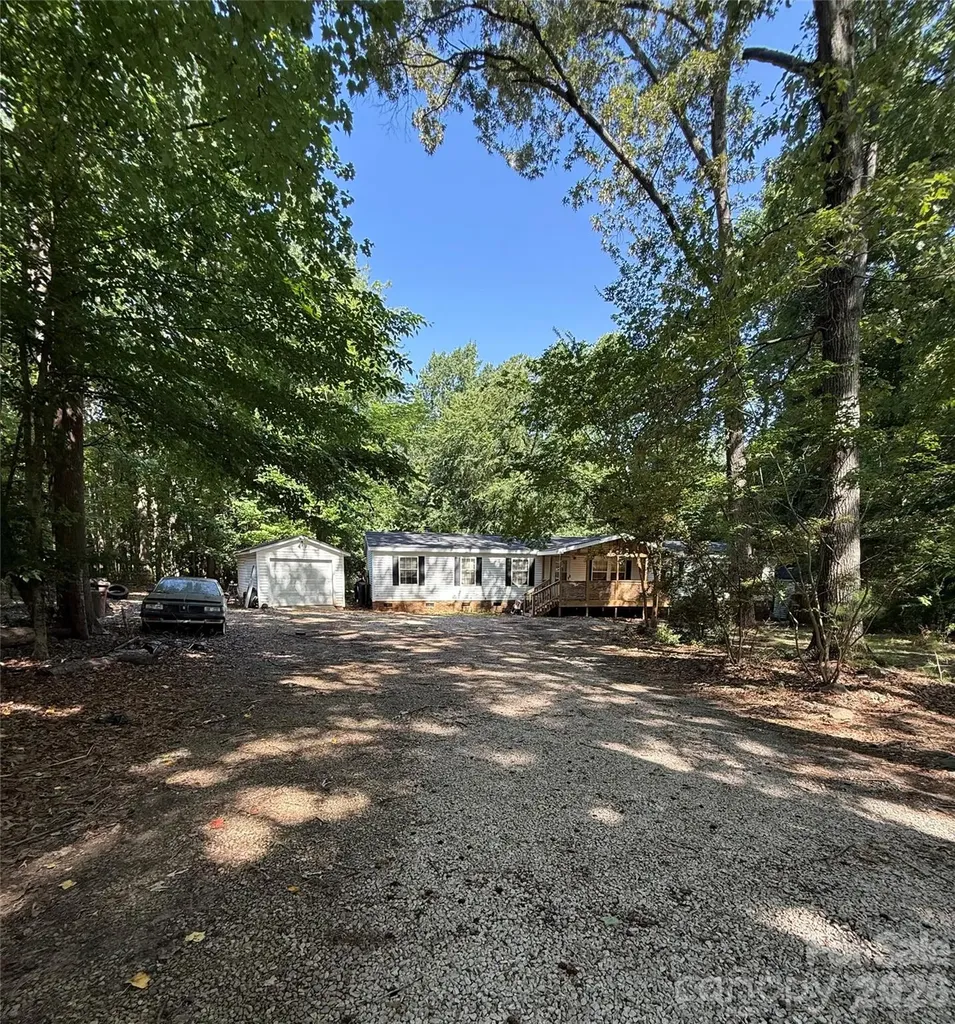 4014 Eutaw Drive Waxhaw NC 28173