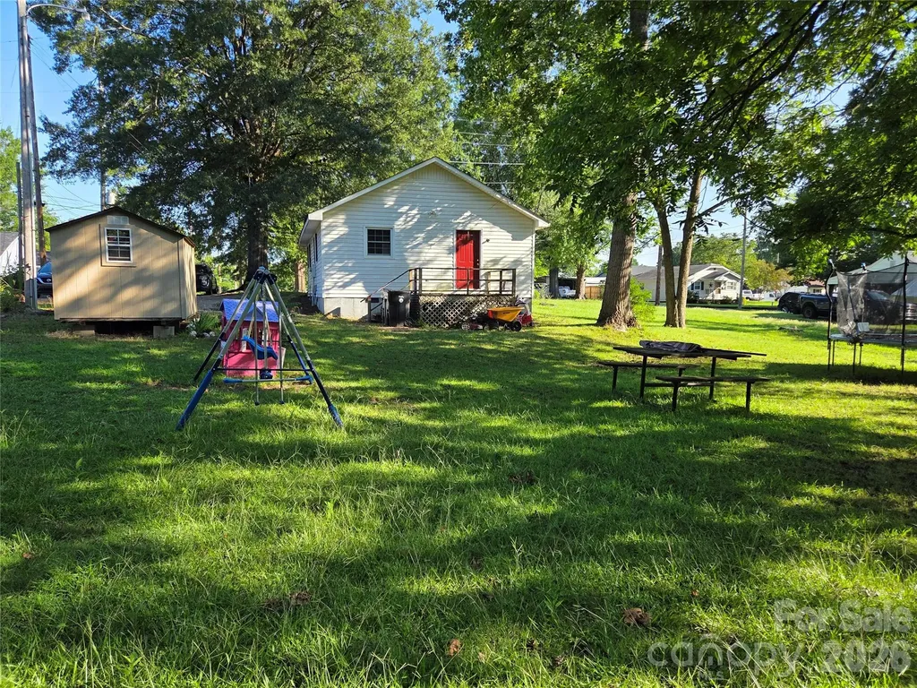 174 Cannon Avenue NW Concord NC 28025