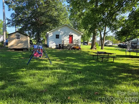 174 Cannon Avenue NW Concord NC 28025