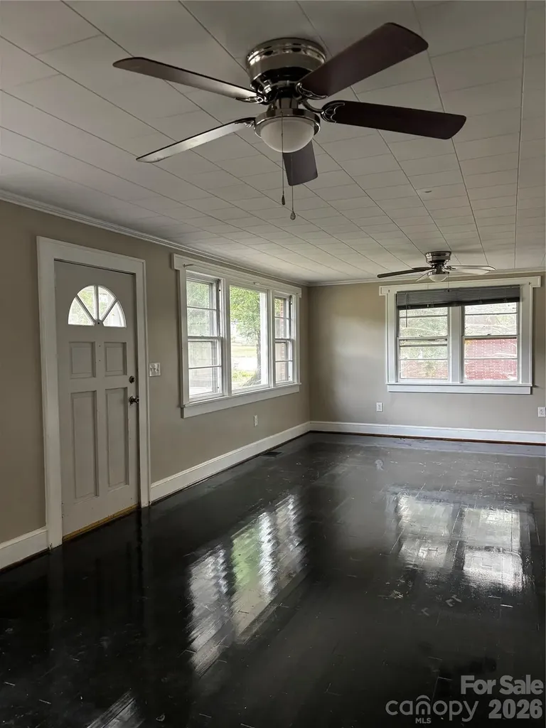 907 Maple Avenue Salisbury NC 28144