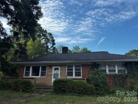 907 Maple Avenue Salisbury NC 28144