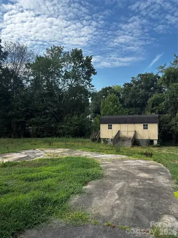907 Maple Avenue Salisbury NC 28144