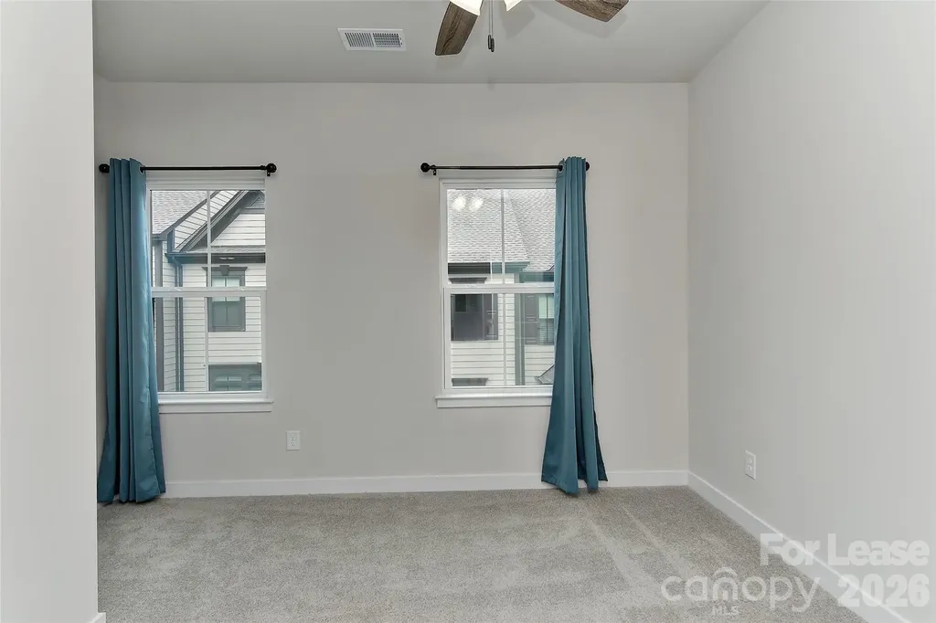 421 Spearfield Lane Charlotte NC 28205