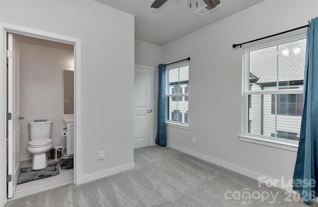 421 Spearfield Lane Charlotte NC 28205