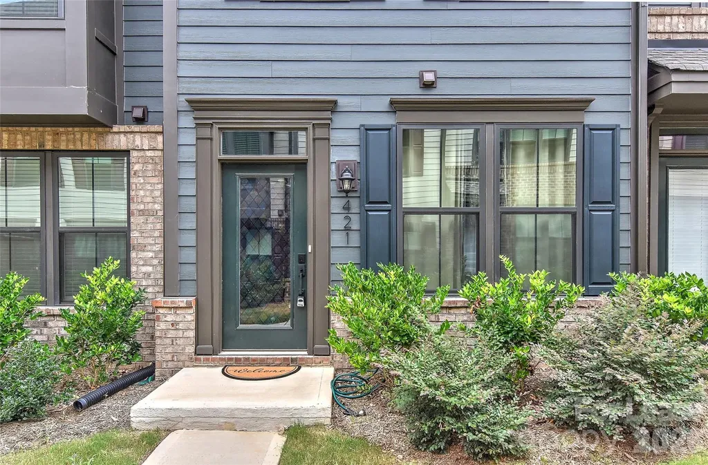 421 Spearfield Lane Charlotte NC 28205