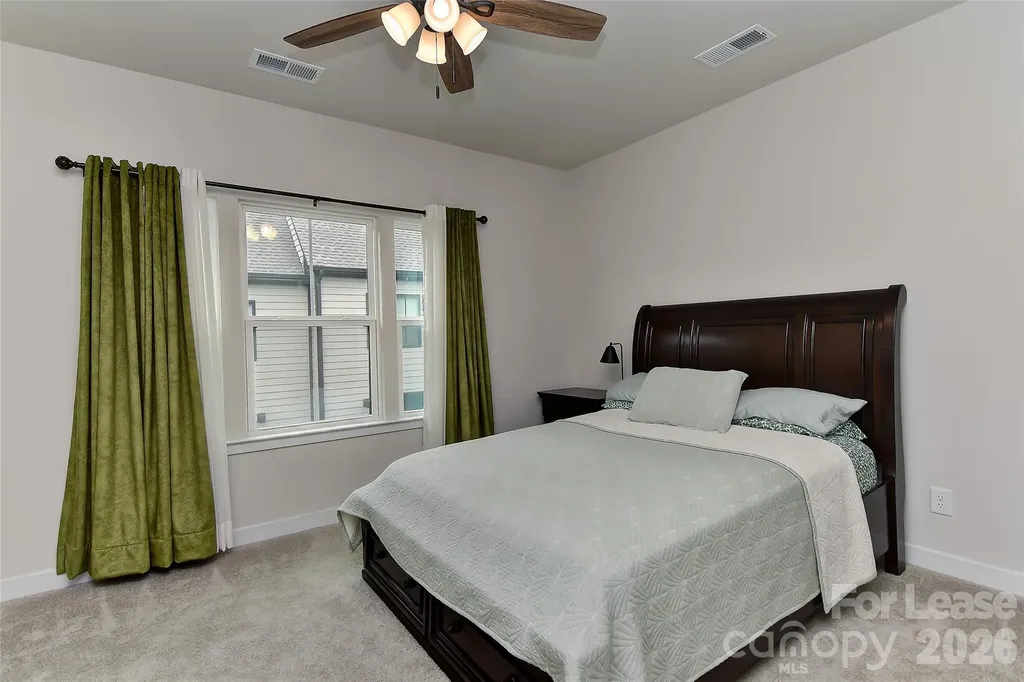 421 Spearfield Lane Charlotte NC 28205