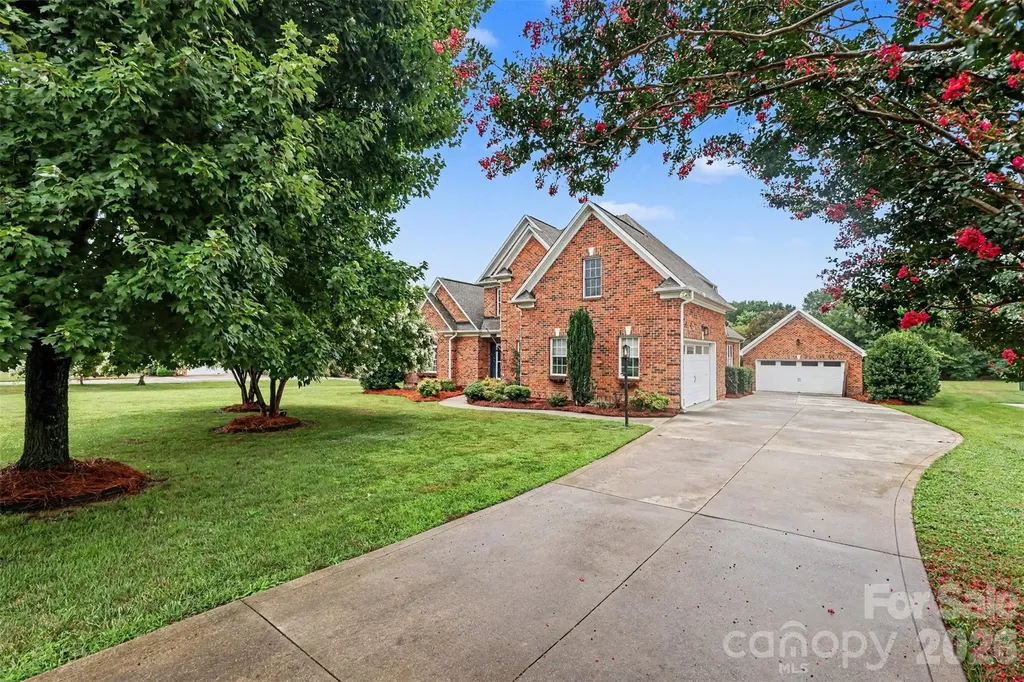 1004 Creekwalk Drive Stanley NC 28164