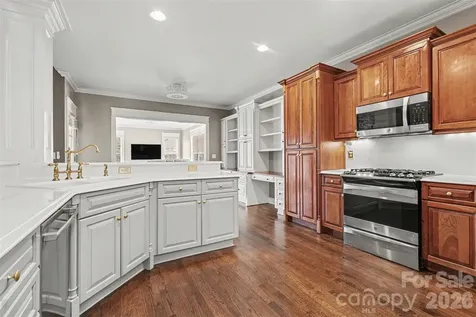 1004 Creekwalk Drive Stanley NC 28164