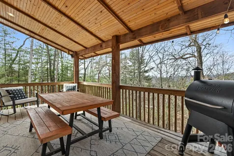 505 Kings Ridge Asheville NC 28804