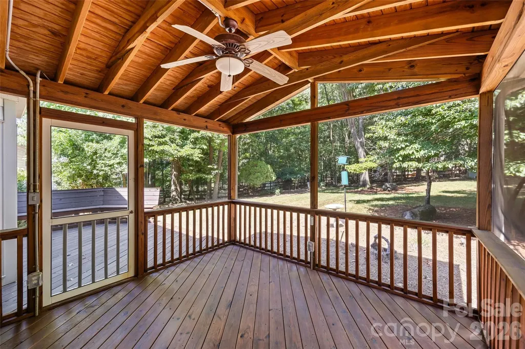 9120 Cameron Wood Drive Charlotte NC 28210