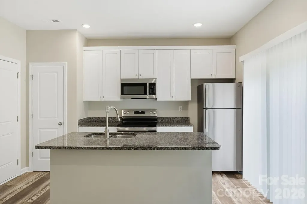 248 Valleybrook Lane Troutman NC 28166