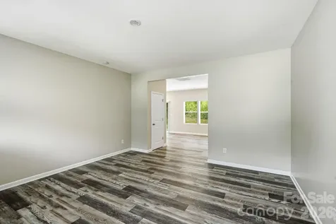 248 Valleybrook Lane Troutman NC 28166