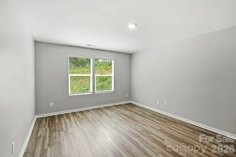 248 Valleybrook Lane Troutman NC 28166