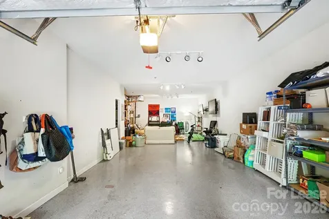 239 N Dotger Avenue Charlotte NC 28207