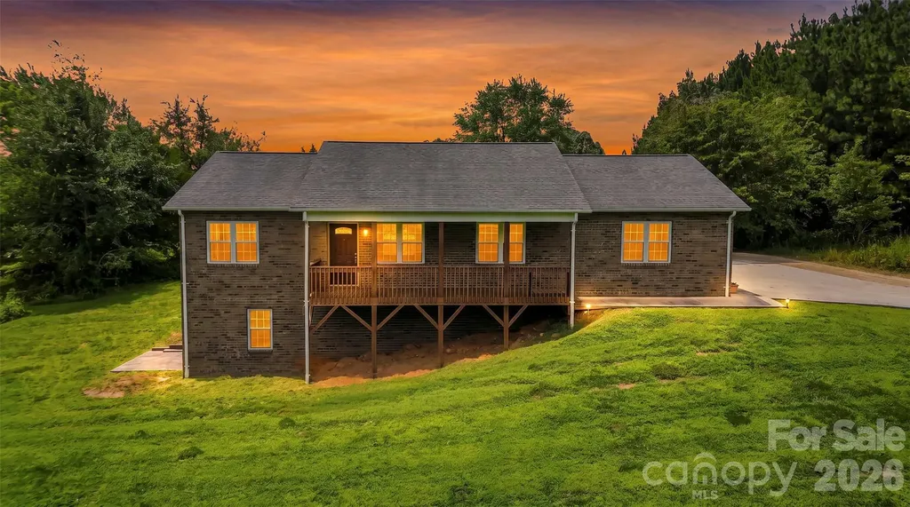 4683 Hickory Nut Ridge Road Granite Falls NC 28630