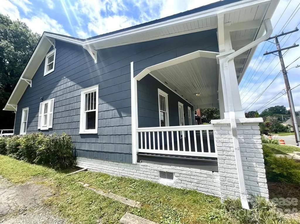 2125 Scott Avenue Charlotte NC 28203