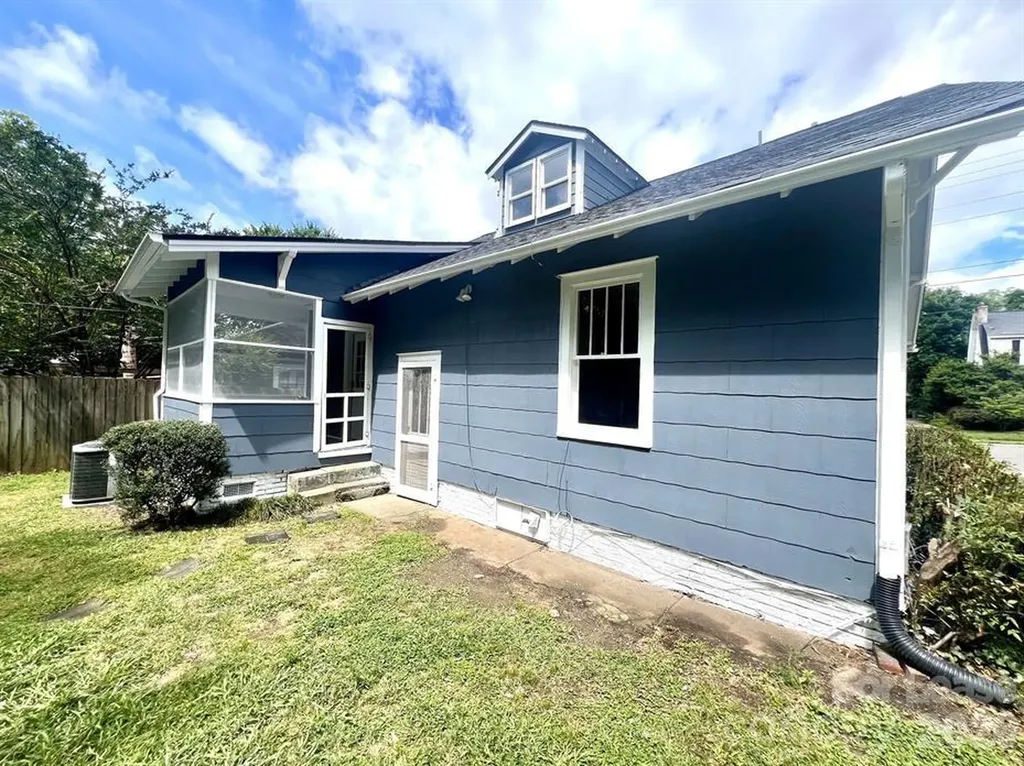 2125 Scott Avenue Charlotte NC 28203
