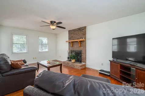 4503 Briarcreek Road Maiden NC 28650