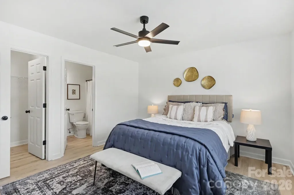 1745 Southwind Drive Charlotte NC 28216