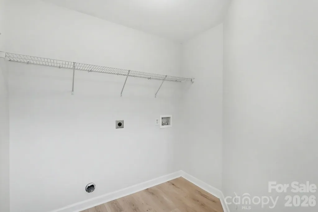 1745 Southwind Drive Charlotte NC 28216