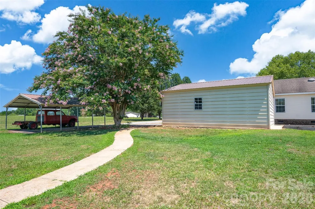 766 Midway Road Statesville NC 28625