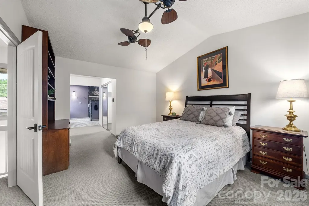 106 Deerlake Drive Asheville NC 28803