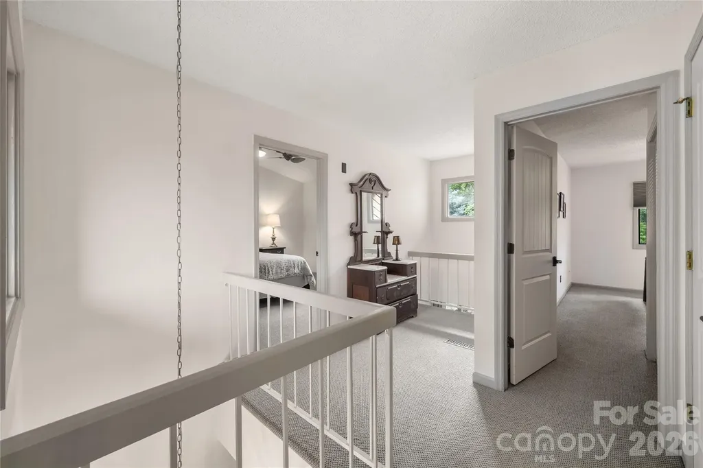 106 Deerlake Drive Asheville NC 28803