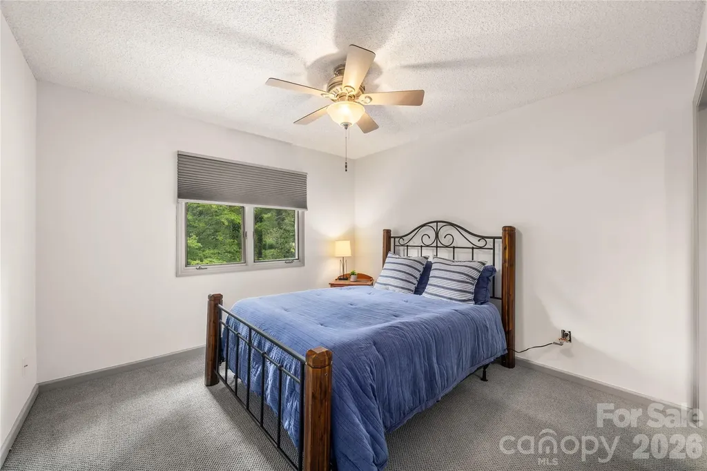 106 Deerlake Drive Asheville NC 28803