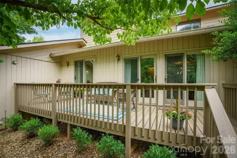 106 Deerlake Drive Asheville NC 28803