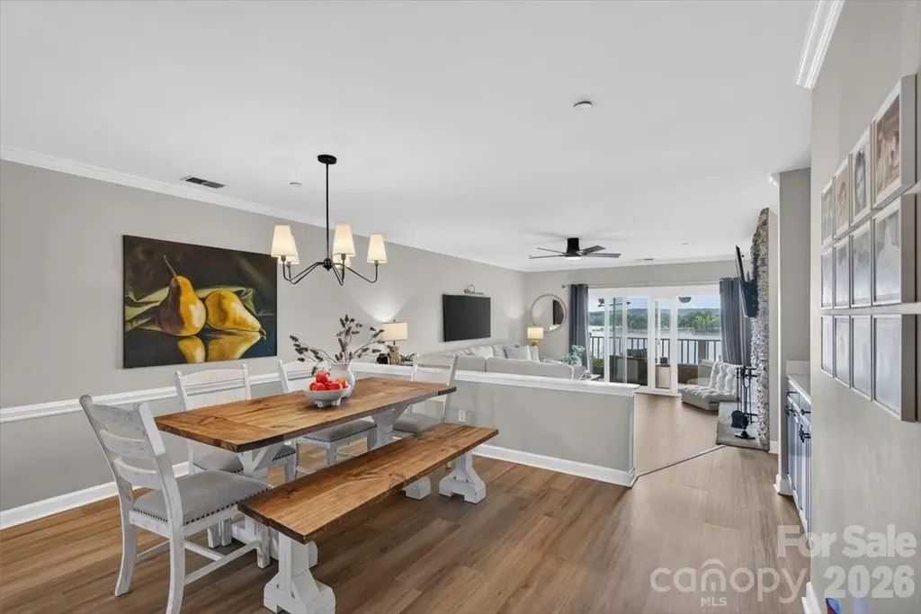 9709 Emerald Point Drive Charlotte NC 28278