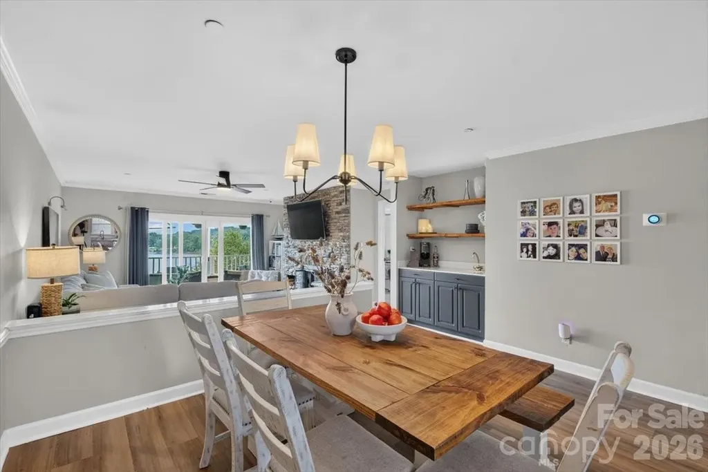 9709 Emerald Point Drive Charlotte NC 28278