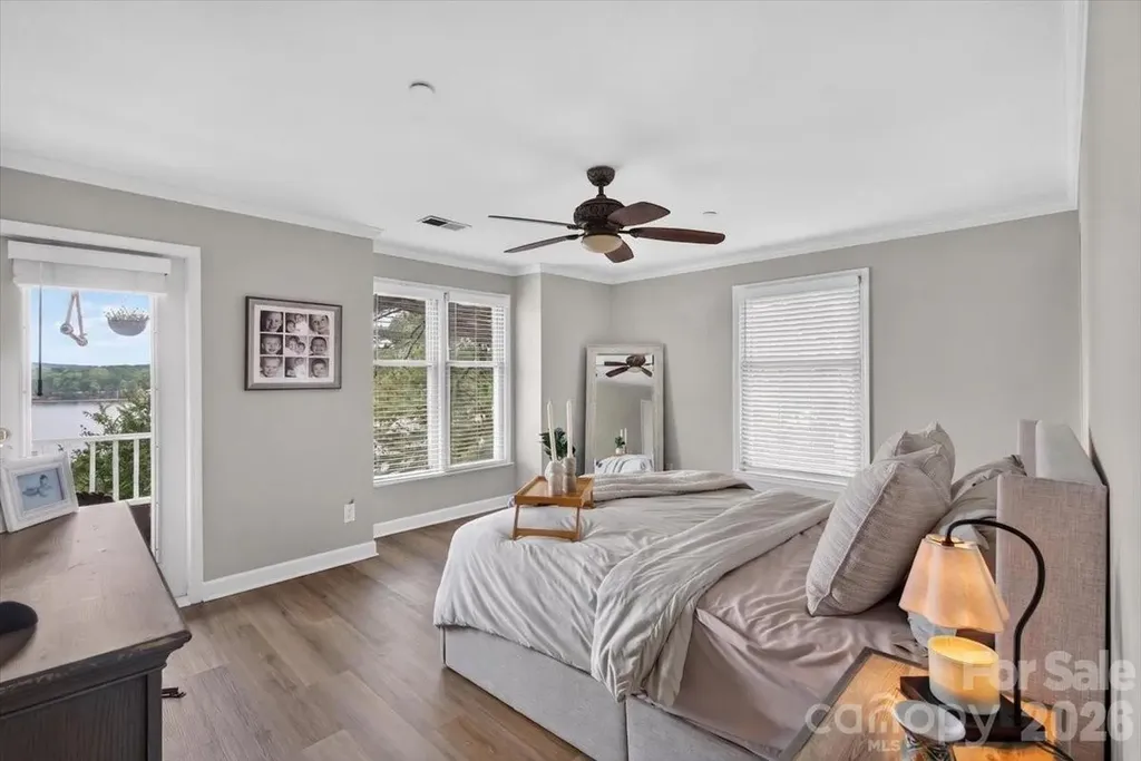 9709 Emerald Point Drive Charlotte NC 28278