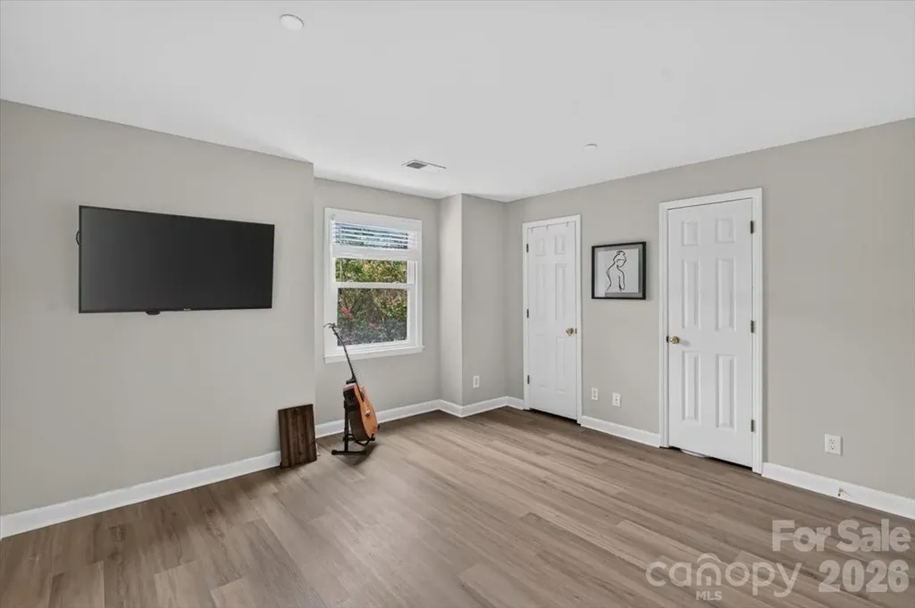 9709 Emerald Point Drive Charlotte NC 28278