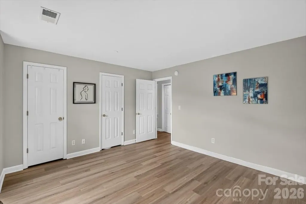 9709 Emerald Point Drive Charlotte NC 28278