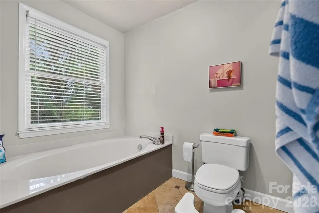 9709 Emerald Point Drive Charlotte NC 28278
