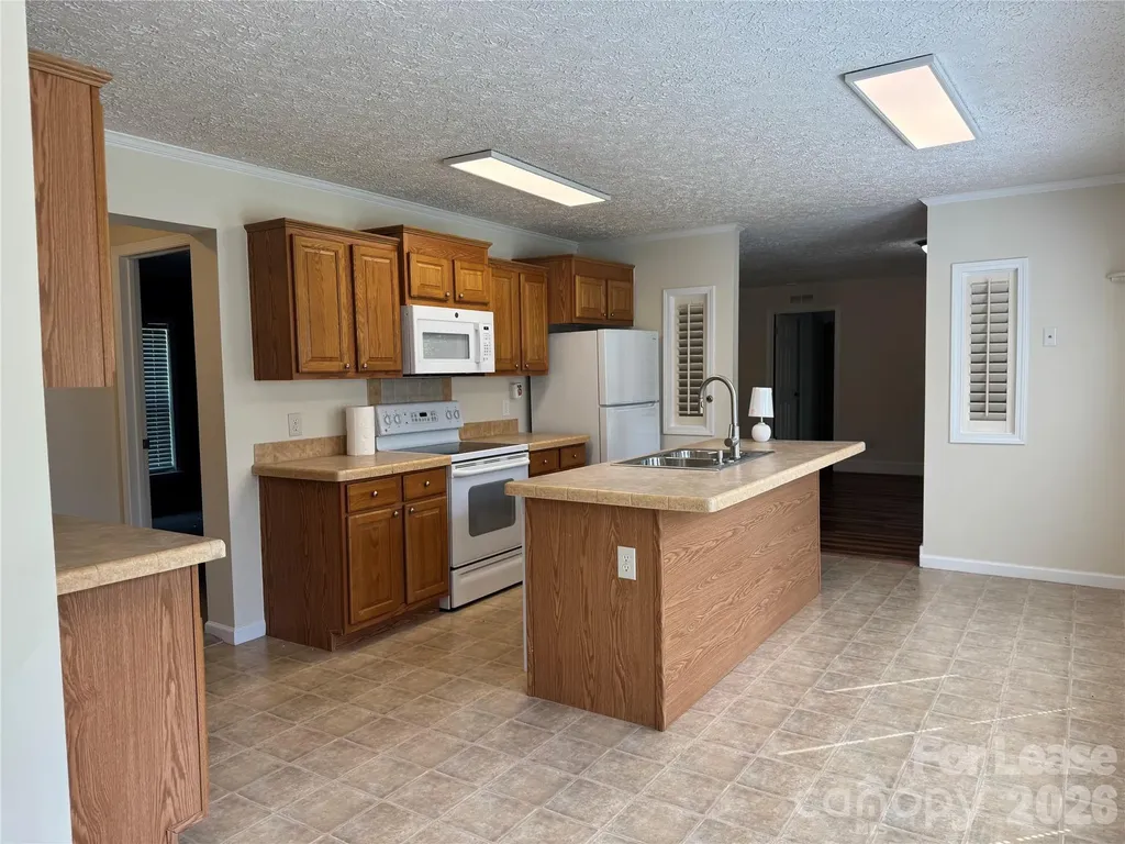 2805 Sweeping Pine Lane Denver NC 28037