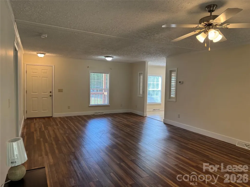 2805 Sweeping Pine Lane Denver NC 28037