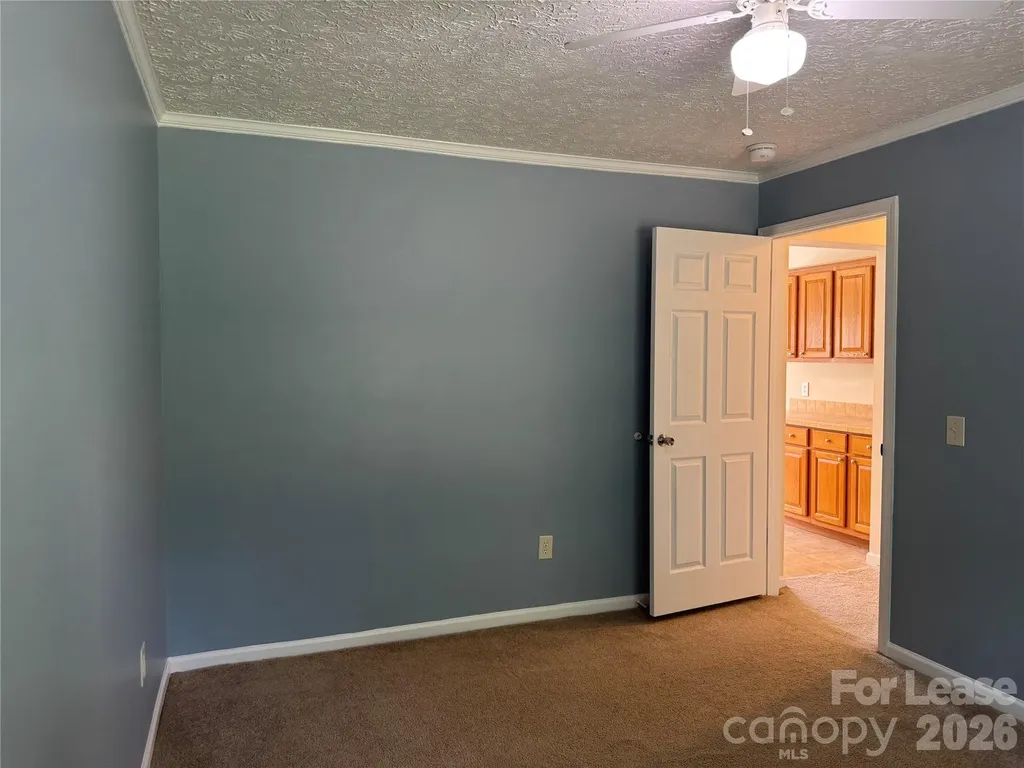 2805 Sweeping Pine Lane Denver NC 28037