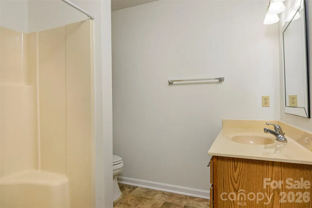 1405 Deermouse Way Hendersonville NC 28792