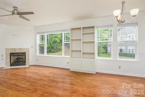 1405 Deermouse Way Hendersonville NC 28792