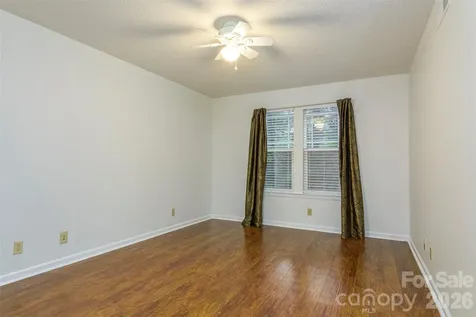 1405 Deermouse Way Hendersonville NC 28792