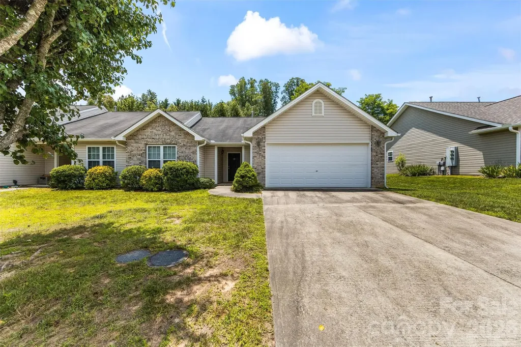 58 Lilac Fields Way Arden NC 28704