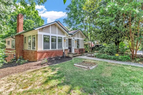 22 Fenner Avenue Asheville NC 28804