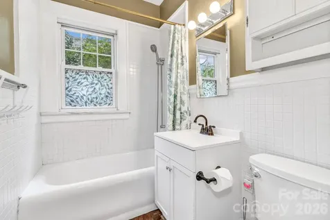 22 Fenner Avenue Asheville NC 28804