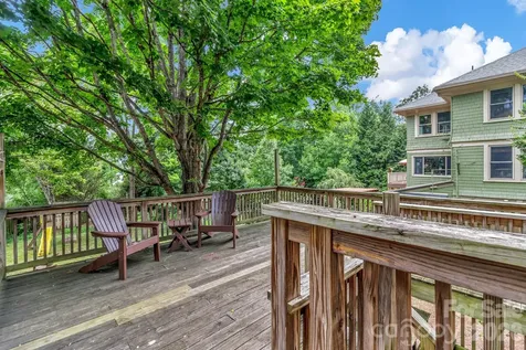 22 Fenner Avenue Asheville NC 28804