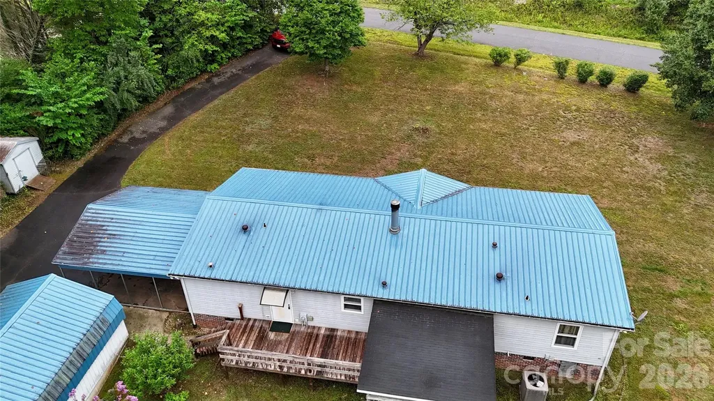 4851 Mounira Avenue Hickory NC 28602
