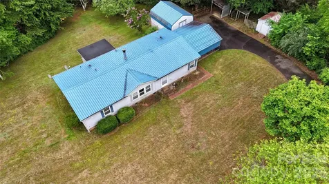4851 Mounira Avenue Hickory NC 28602