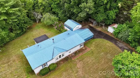 4851 Mounira Avenue Hickory NC 28602